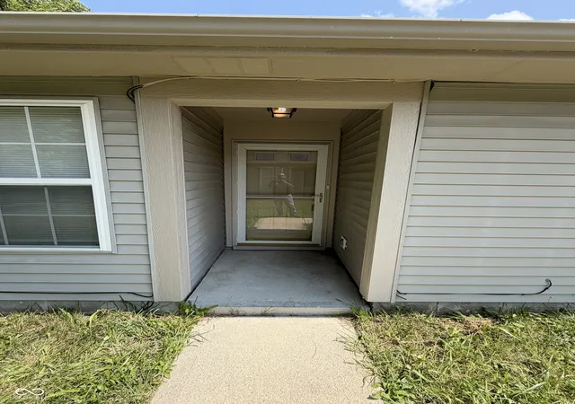 5th image of 4516 Riverbrook Ln, Indianapolis, IN 46254 | MLS# 22117469