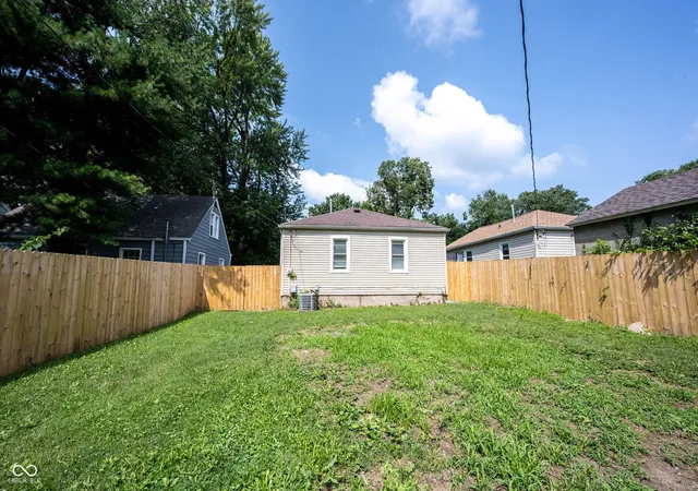 36th image of 4715 Rosslyn Ave, Indianapolis, IN 46205 | MLS# 22117472