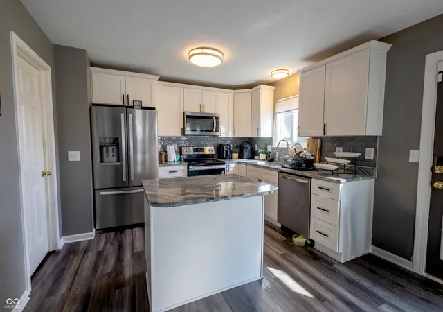 Photo 3 of Single family home for sale at 7339 Kita Dr, Indianapolis, IN 46259 | MLS# 22117488 | Listing updated on 2026-09-30
