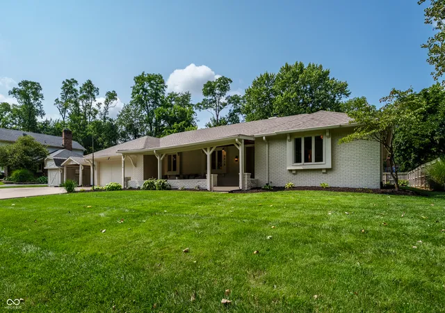 2nd image of 3419 E 69th St, Indianapolis, IN 46220 | MLS# 22117490