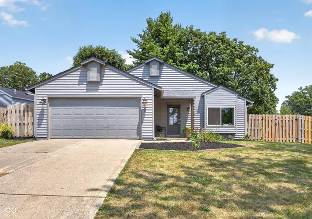 1st image of 340 E Brittany Wy, Ellettsville, IN 47429 | MLS# 22117492