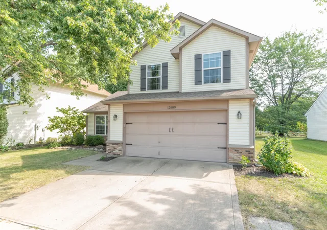 Photo 3 of Single family home for sale at 12889 Longleaf Ln, Fishers, IN 46038 | MLS# 22117503 | Listing updated on 2026-10-06