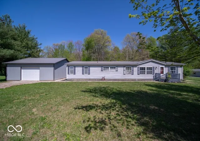 Photo 1 of Single family home for sale at 8550 N State Hwy 7, Commiskey, IN | MLS# 22117536 | Listing updated on 2026-09-23
