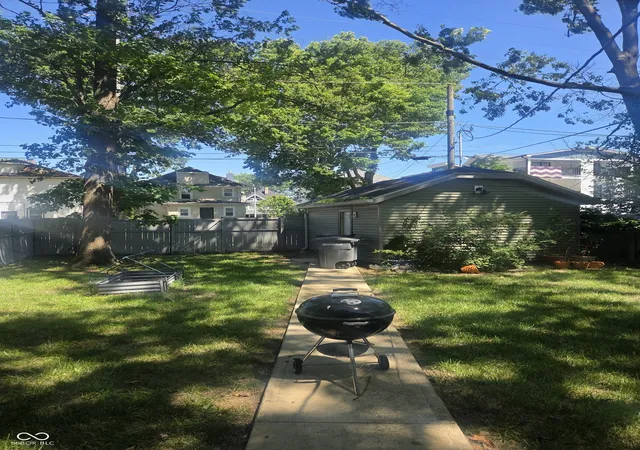 Photo 6 of Sale Pending at 3441 N Graceland Dr, Indianapolis, IN 46208 | MLS# 22117541 | Listing updated on 2026-09-03