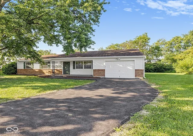 1st image of (Undisclosed), Indianapolis, IN 46235 | MLS# 22117542