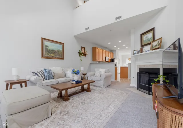 5th image of 1121 Reserve Wy, Indianapolis, IN 46220 | MLS# 22117543