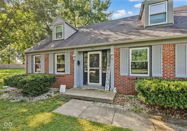 Photo 3 of Sale Pending at 3657 Nichol Ave, Anderson, IN 46011 | MLS# 22117547 | Listing updated on 2026-09-03