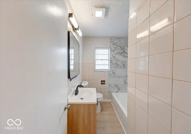 4th image of 3305 N Keystone Ave, Indianapolis, IN 46218 | MLS# 22117553