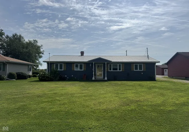 1st image of 106 Elm, Covington, IN 47932 | MLS# 22117559