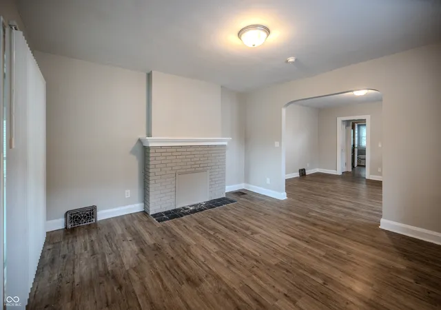 Photo 3 of House for sale at 4726 N College Ave, Indianapolis, IN 46205 | MLS# 22117567 | Listing updated on 2026-09-07