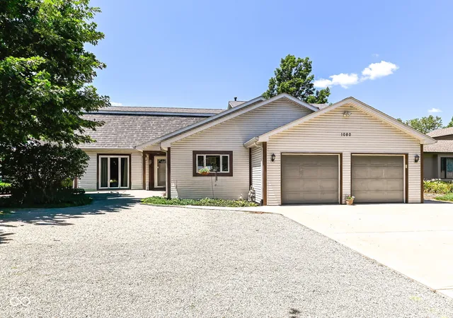 1st image of 1080 Shoreline Dr, Cicero, IN 46034 | MLS# 22117569