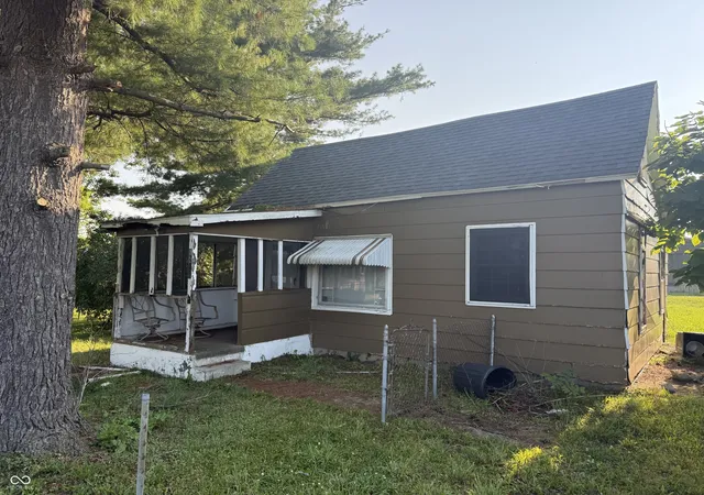 3rd image of 3214 S Landess St, Marion, IN 46953 | MLS# 22117574