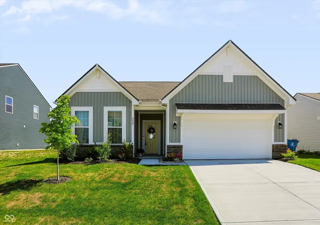 1st image of 550 Alder Wy, Sheridan, IN 46069 | MLS# 22117576