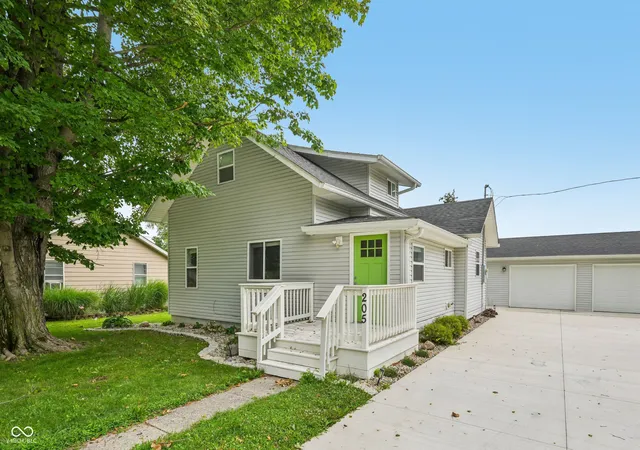 Photo 1 of Single family home for sale at 205 Washington St, Cicero, IN 46034 | MLS# 22117583 | Listing updated on 2026-09-13