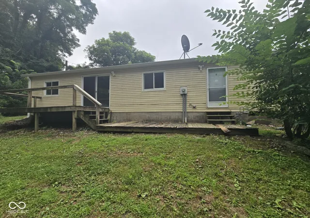 Photo 4 of Manufactured home for sale at 4002 Keegan Rd, West Terre Haute, IN 47885 | MLS# 22117589 | Listing updated on 2026-07-31