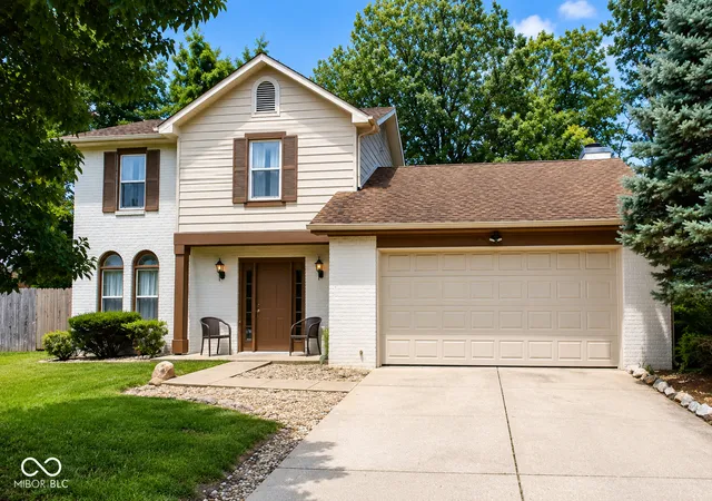 3rd image of 1639 Pele Pl, Indianapolis, IN 46214 | MLS# 22117604