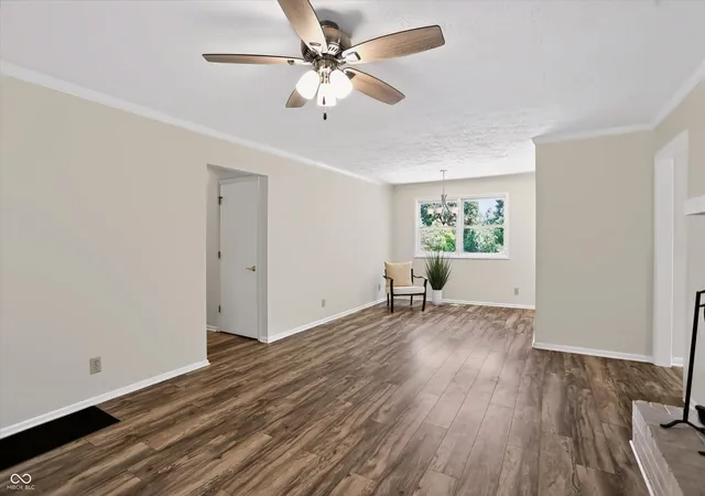 Photo 4 of Sale Pending at 23271 Dunbar Rd, Sheridan, IN 46069 | MLS# 22117608 | Listing updated on 2026-09-19