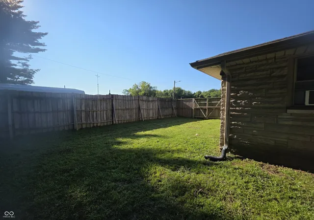 26th image of 710 E North St, Westport, IN 47283 | MLS# 22117626