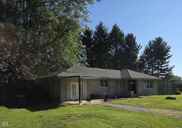 3rd image of 710 E North St, Westport, IN 47283 | MLS# 22117626