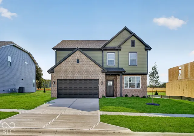 Photo 1 of Single family home for sale at 2389 Zion Trl, Greenwood, IN 46143 | MLS# 22117638 | Listing updated on 2026-10-23