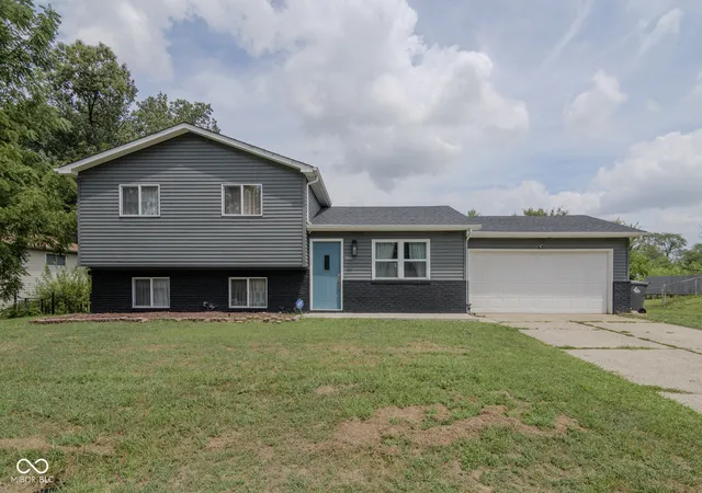 Photo 1 of Sale Pending at 5804 Milhouse Rd, Indianapolis, IN 46221 | MLS# 22117645 | Listing updated on 2026-09-02