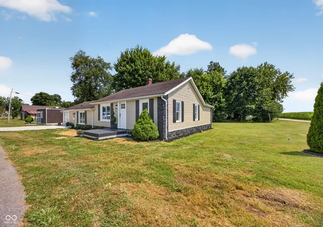 Photo 2 of Sale Pending at 609 Harrah, Worthington, IN 47471 | MLS# 22117659 | Listing updated on 2026-08-22