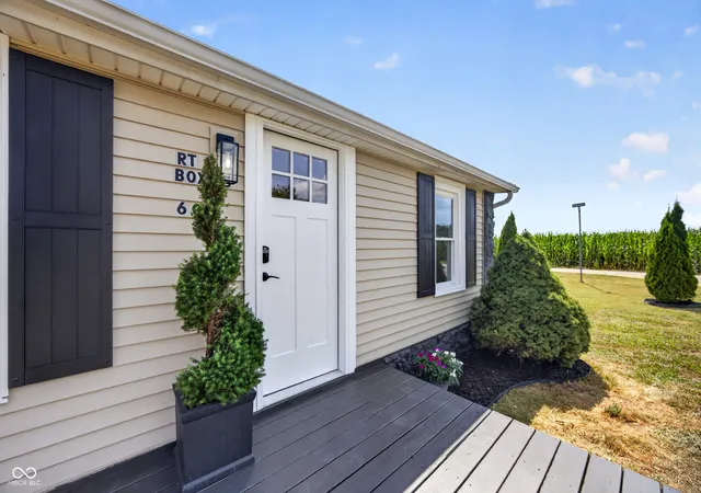 Photo 3 of Sale Pending at 609 Harrah, Worthington, IN 47471 | MLS# 22117659 | Listing updated on 2026-08-22