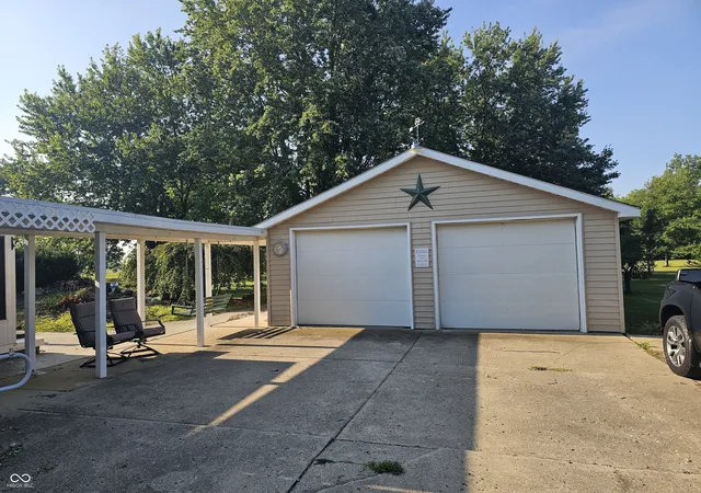 Photo 3 of Single family home for sale at 2163 E 1700 Road N, Summitville, IN 46070 | MLS# 22117662 | Listing updated on 2026-09-05