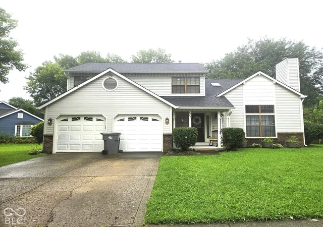 Photo 2 of Single family home for sale at 6391 Crimson Cir E Dr, Indianapolis, IN 46227 | MLS# 22117671 | Listing updated on 2026-10-02