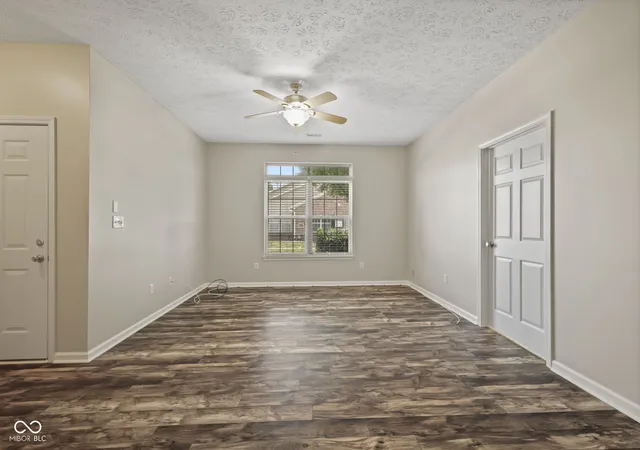 4th image of 2509 Big Bear Ln #15, Indianapolis, IN 46217 | MLS# 22117677