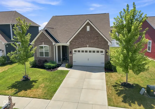 2nd image of 6813 Nottingham Ln, Mc Cordsville, IN 46055 | MLS# 22117680
