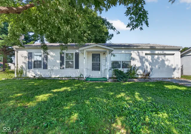 Photo 3 of Single family home for sale at 1522 Wilkie Ct, Elwood, IN 46036 | MLS# 22117687 | Listing updated on 2026-09-16