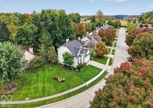 Photo 1 of Single family home for sale at 631 Burr Oak Dr, Carmel, IN 46032 | MLS# 22117689 | Listing updated on 2026-10-07