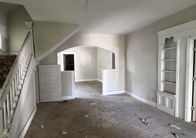 image of 640 N Gray St, Indianapolis, IN 46201 | MLS# 22117700
