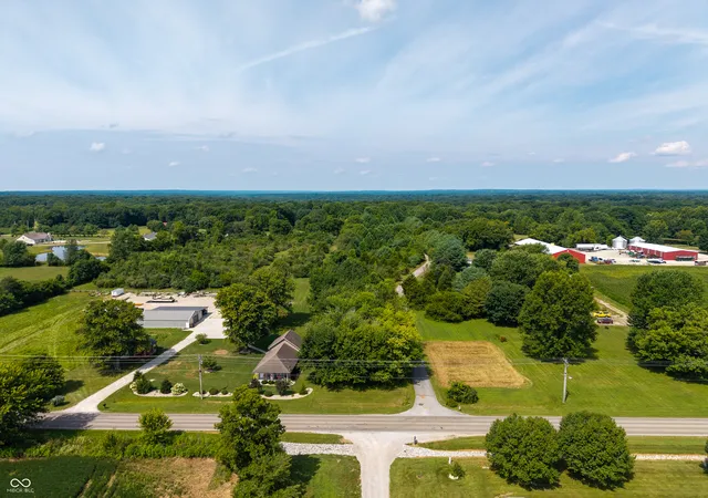11th image of 3299 3201 W Bear Claw Rd, Trafalgar, IN 46181 | MLS# 22117702