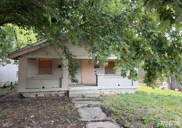 Photo 1 of Sale Pending at 714 Congress Ave, Indianapolis, IN 46208 | MLS# 22117709 | Listing updated on 2026-08-30
