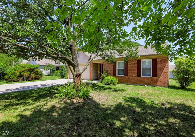 3rd image of 5859 Glen Haven Blvd, Plainfield, IN 46168 | MLS# 22117714