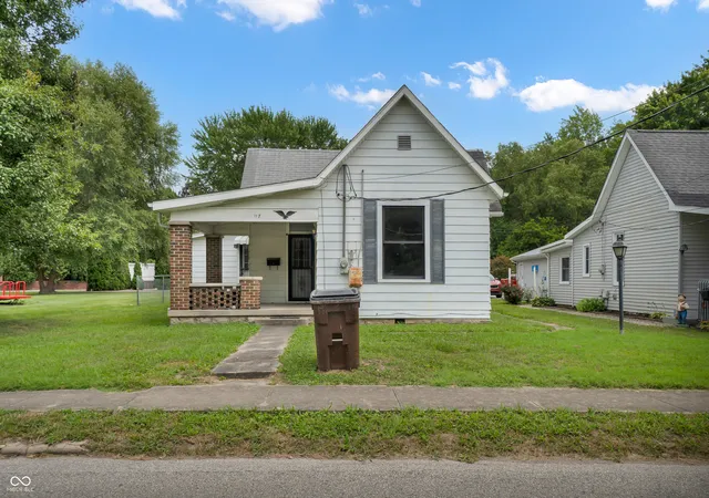 Photo 1 of Sale Pending at 117 W College St, North Vernon, IN 47265 | MLS# 22117724 | Listing updated on 2026-08-24