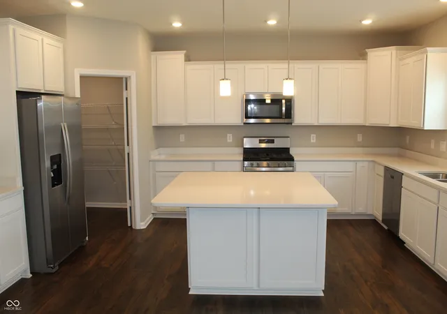 Photo 3 of Single family home for sale at 2360 Oakmont Dr, Plainfield, IN 46168 | MLS# 22117725 | Listing updated on 2026-09-23