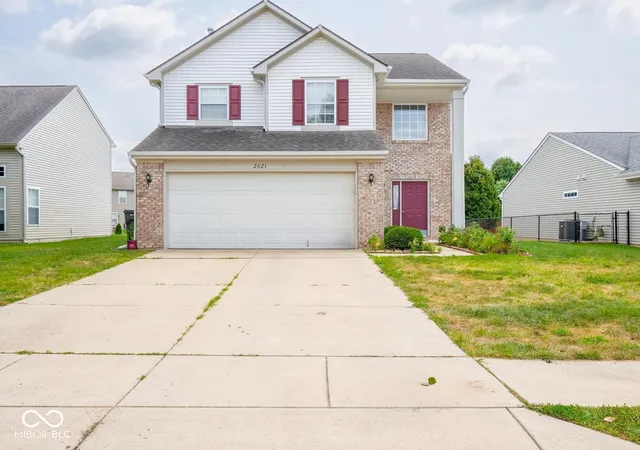 2nd image of 2621 Newaygo Dr, Indianapolis, IN 46217 | MLS# 22117727