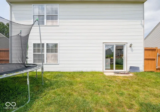 49th image of 2621 Newaygo Dr, Indianapolis, IN 46217 | MLS# 22117727