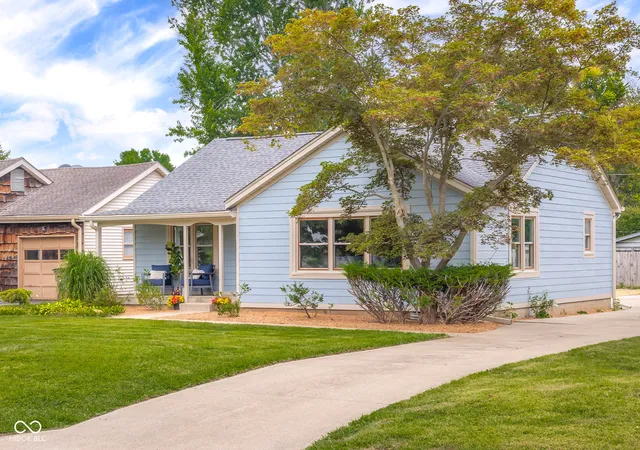 2nd image of 2673 Pearl St, Columbus, IN 47201 | MLS# 22117729