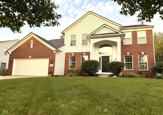 Photo 2 of Single family home for sale at 11842 Wedgeport Ln, Fishers, IN 46037 | MLS# 22117733 | Listing updated on 2026-09-18