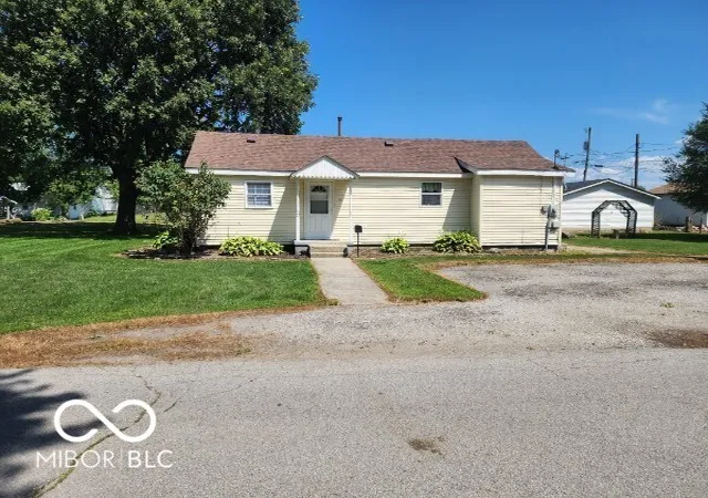 1st image of 621 W Superior St, Lebanon, IN 46052 | MLS# 22117738
