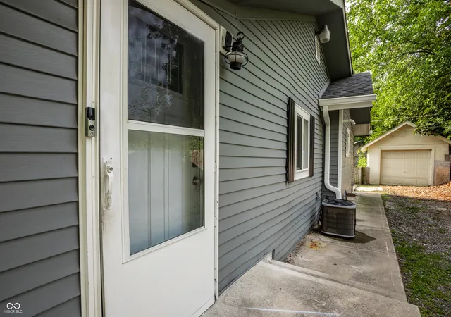 Photo 4 of Single family home for sale at 5707 E 20th Street, Indianapolis, IN 46218 | MLS# 22117746 | Listing updated on 2026-08-07