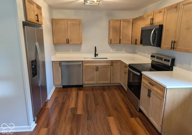 Photo 2 of Single family home for sale at 2791 Woodlawn Dr, Anderson, IN 46013 | MLS# 22117748 | Listing updated on 2026-10-08