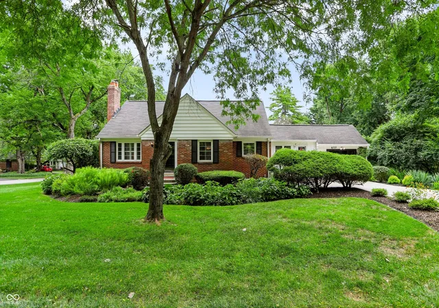 Photo 1 of Single family home for sale at 6777 Washington Blvd W, Indianapolis, IN 46220 | MLS# 22117751 | Listing updated on 2026-09-30