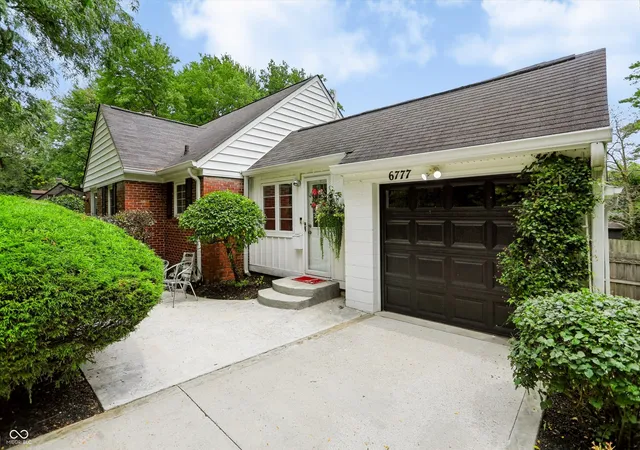 Photo 3 of Single family home for sale at 6777 Washington Blvd W, Indianapolis, IN 46220 | MLS# 22117751 | Listing updated on 2026-09-30