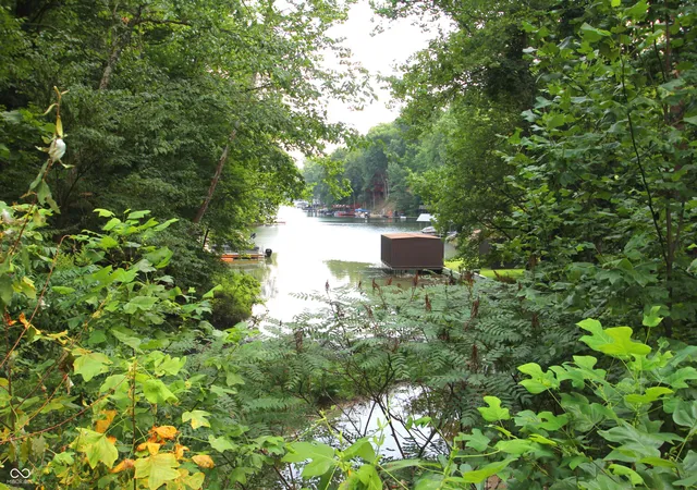 2nd image of 03 Sweetwater Dr, Nineveh, IN 46164 | MLS# 22117773