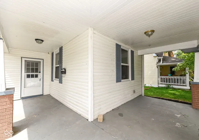 2nd image of 1112 N Parker Ave, Indianapolis, IN 46201 | MLS# 22117786